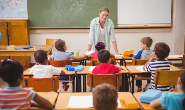 Sławomir Wittkowicz: za pracę należy się płaca. Absurdy braku pensji za godziny ponadwymiarowe nauczycieli