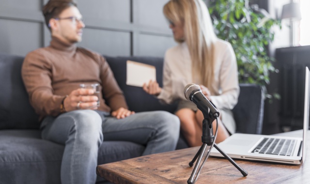 Urszula Łobodzińska: co roku będziemy musieli się wykłócać o każdy procent, co jest po prostu uwłaczające –  stanowczo o cięciach wynagrodzeń w sądach